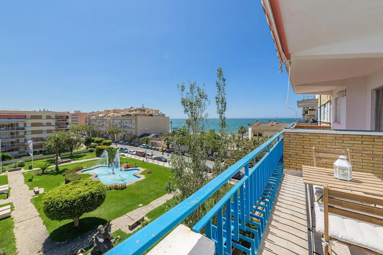 Wintowinrentals Vista Al Mar En Pleno Centro Rincón de la Victoria España